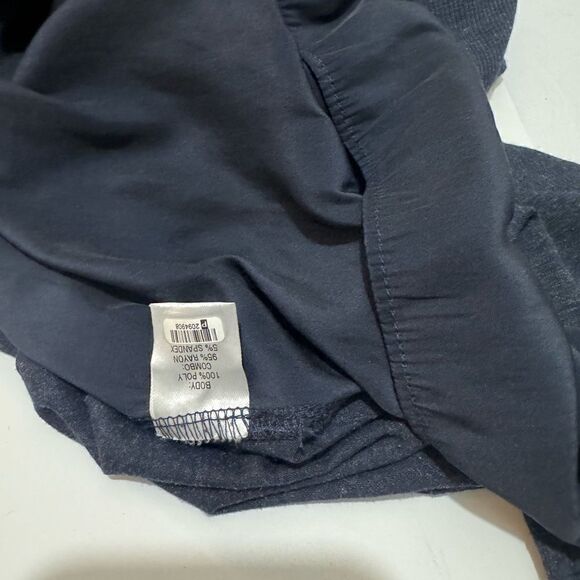 lola & sophie New York crowl neck top Navy size XL - Picture 9 of 10